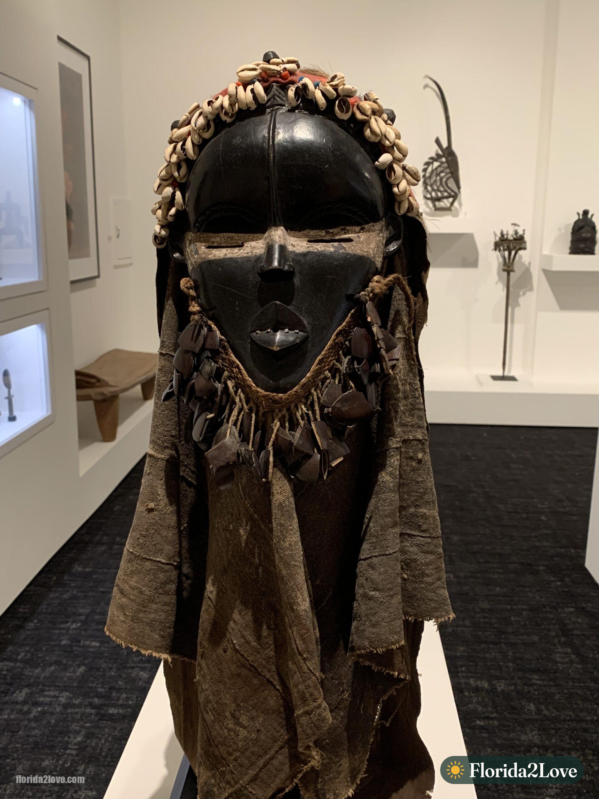 African face mask
